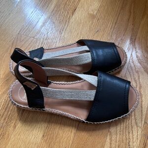 TONI PONS Flat leather sandal - ETNA | EU 38